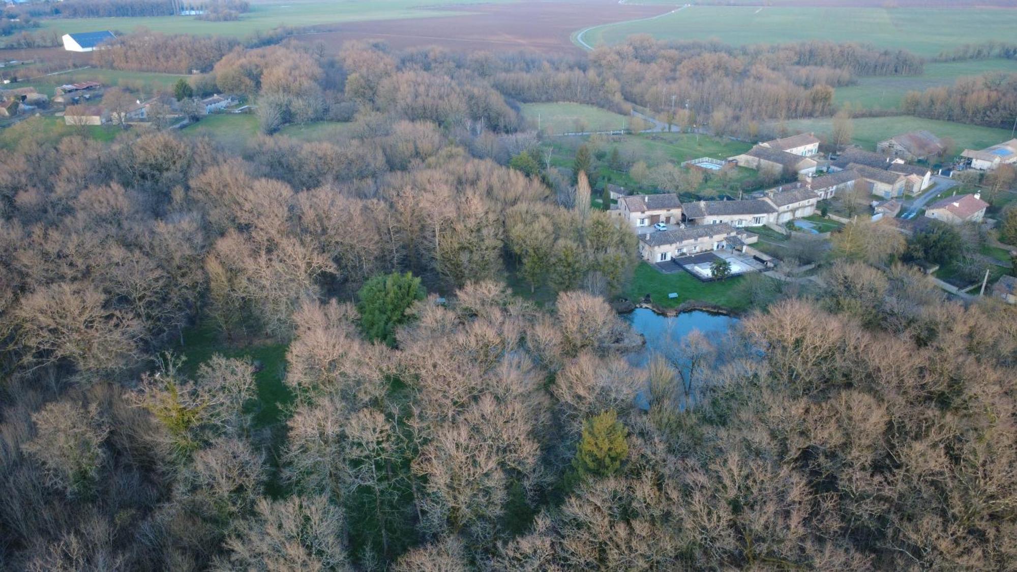 La Maison Du Petit Lac Messé Exteriör bild